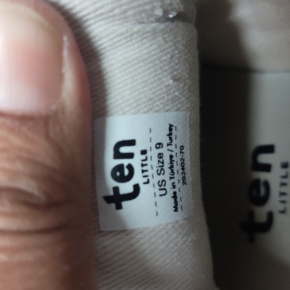 Kids White and Teal Shoes from Ten Little Size 9 - Picture 5 of 5
